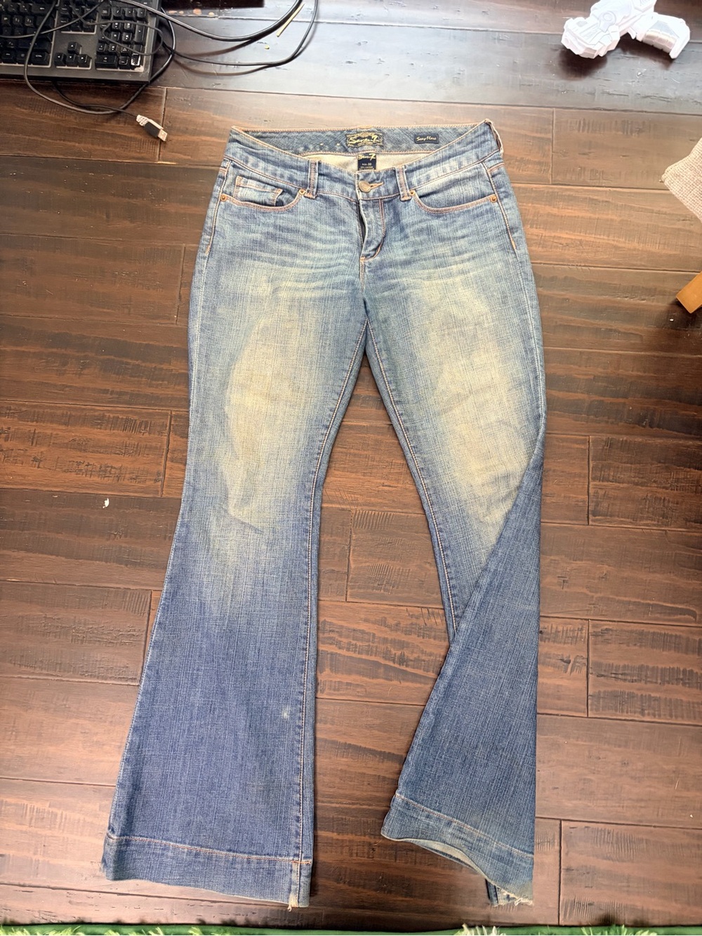 Seven7 Light Blue Flare Jeans Size 30 - Picture 2 of 7